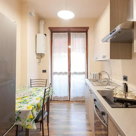 Garden Lake'S Apartment