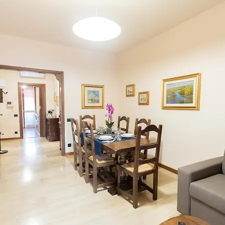 Garden Lake'S Apartment